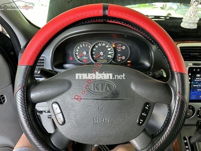 Kia Carnival GS 2.5 AT 2009 Màu đen