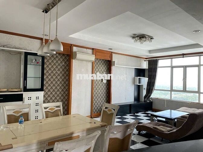 Chỉ 35 tr/ m2 SHR - bán CHCC 129 m2/ 3 PN Phú Hoàng Anh, giáp Quận 7