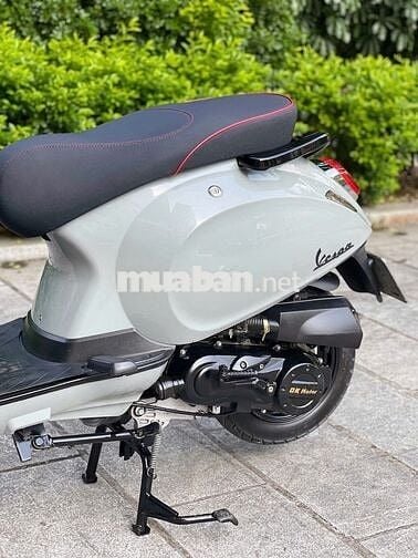 Piaggio Vespa 50cc 2024