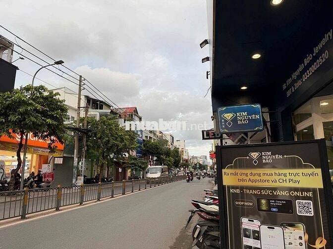Cho thuê nhà trệt riêng biệt tại Cách Mạng Tháng 8, P.10, Quận 3 – Vị