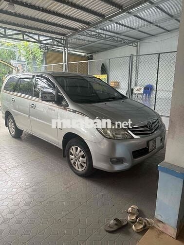 Toyota Innova 2010 G - 195000 km