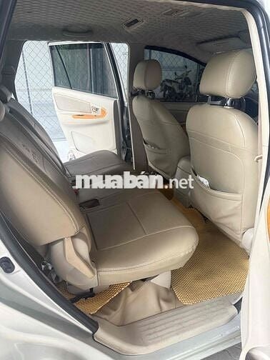 Toyota Innova 2010 G - 195000 km