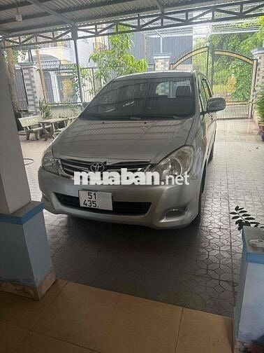 Toyota Innova 2010 G - 195000 km