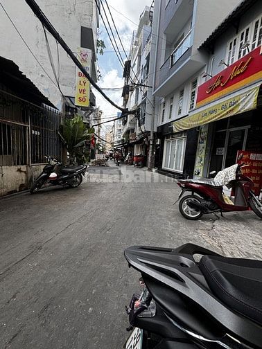 BÁN NHÀ HẺM XE HƠI ĐƯỜNG PHAN ĐÌNH PHÙNG QUẬN PHÚ NHUẬN 