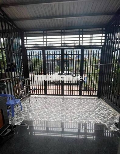 Chú Hùng gừi bán gấp căn nhà ở  Củ Chi. DT 103m2,Giá chỉ có 910tr, SHR