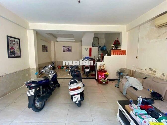 Nhà Đẹp 5 Tầng — Gần Đồng đen, Bàu cát  (5,8m x 9m) Đông