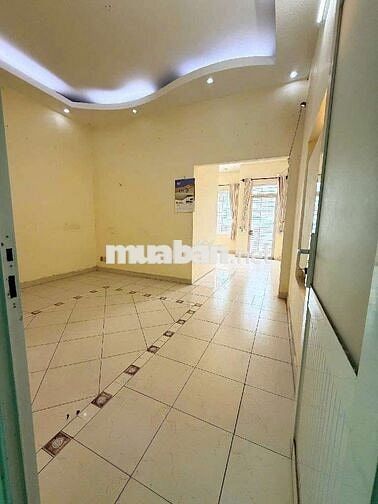 Nhà Đẹp 3 Tầng — Gần Hoà Bình, Lũy Bán Bích, Âu Cơ  (4,3m x 15m) Đông