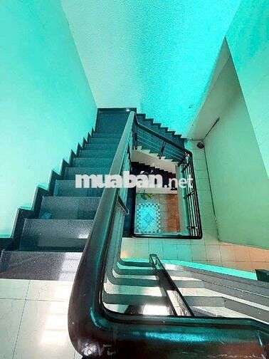 Nhà Đẹp 3 Tầng — Gần Hoà Bình, Lũy Bán Bích, Âu Cơ  (4,3m x 15m) Đông
