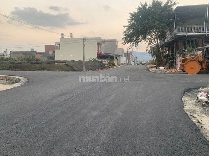 Chính chủ bán đất đường Mê Linh - trung tâm tp Bảo Lộc