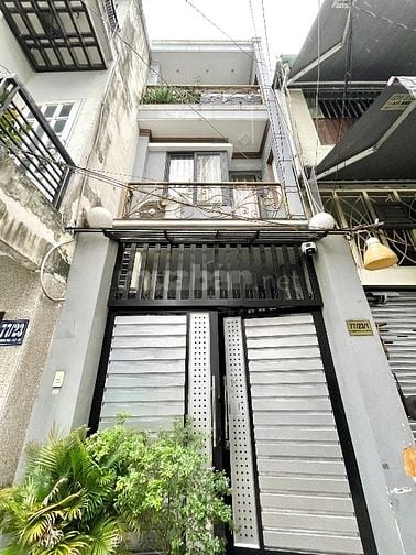Nhà đẹp đường Lê Hoàng Phái, p.17, quận Gò Vấp