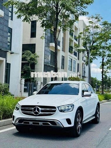 Mercedes Benz GLC 2020 200 4MATIC - 60000 km