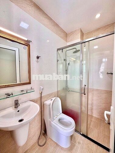 STUDIO BAN CÔNG SIÊU THOÁNG PHÚ NHUẬN