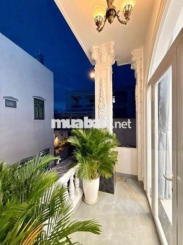 Bán nhà hẻm 81 Hồ Bún Xáng gần đường Nguyễn Văn Cừ giá 3,650 tỷ