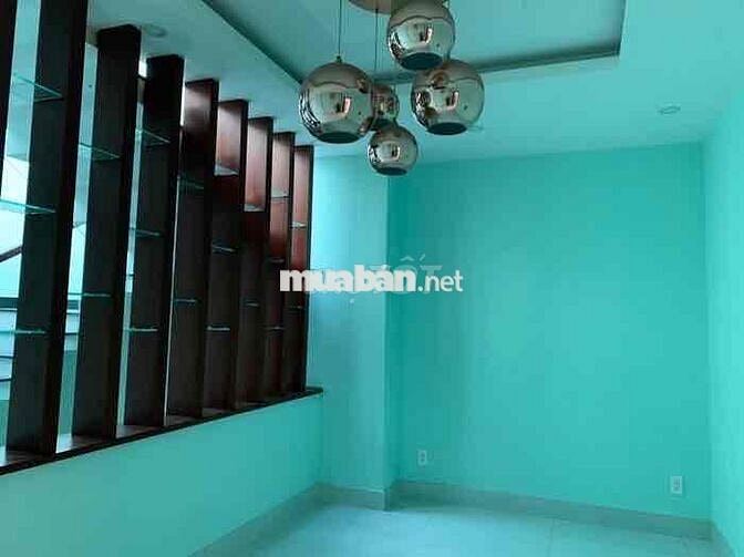 NHÀ ĐẸP HẺM XE HƠI SÁT ĐƯỜNG VƯỜN LÀI, APĐ, Q12, DT (5x26) Giá Tốt