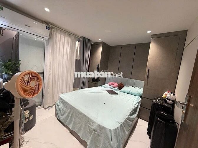 BÁN NHÀ TẬP THỂ ĐỐNG ĐA ,70M, MẶT ĐƯỜNG ÔTÔ, KD SẦM UẤT. GIÁ: 4,68 TỶ