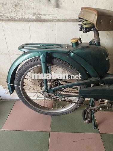 Cần nhượng lại đam mê mobylette