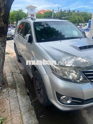 Toyota Fortuner 2015 - 15000 km