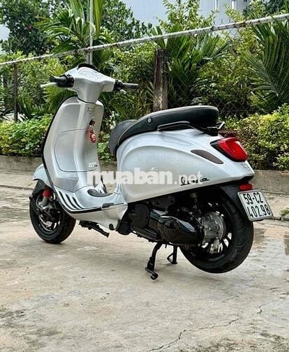 Vespa Sprint 125 đèn Led 2015 Bstp 9 chủ