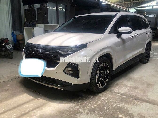 Hyundai Custin 2024 Cao Cấp 2.0T - Màu trắng