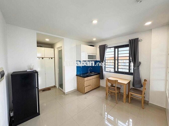 Siêu Phẩm Tách Bếp Bancong Full NT - Thang Máy , Bảo Vệ Sát Quận 1