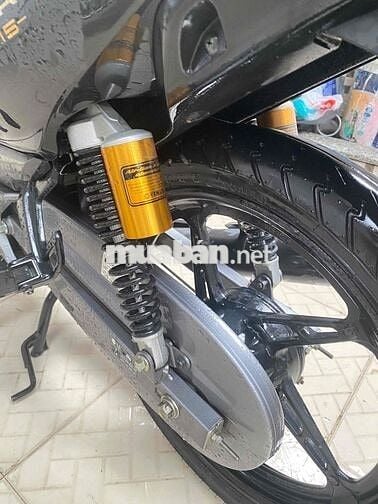 Gia đình cần bán xe zin