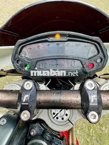 Ducati Monster 796