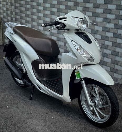 Vision 2021 Trắng Đen Smarkey