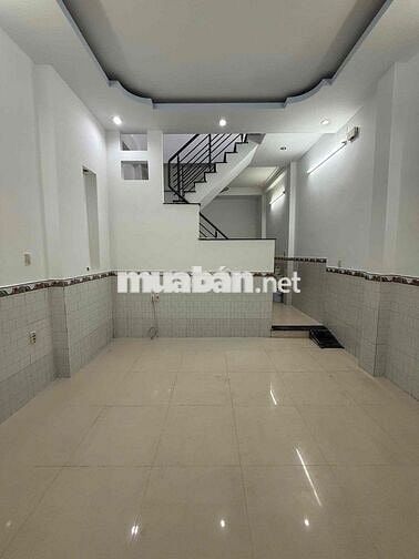 nhà 4x12m 4 lầu có 4 phòng ngủ 3wc sân thượng, đường số 10. bhh