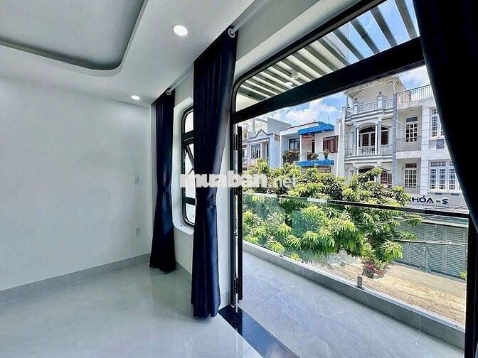 STUDIO sạch sẽ - ban công ngồi chill ngắm cảnh mới xây