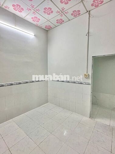 Nhà trệt 2PN trục chính hẻm đường Nguyễn Văn Cừ chỉ 4 triệu