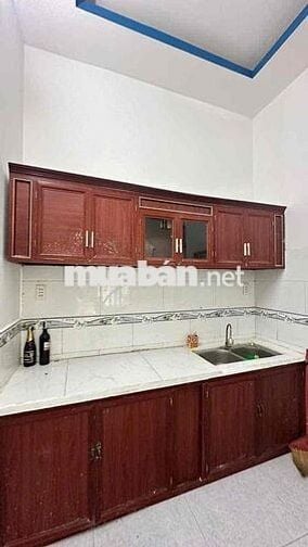 BÁN NHÀ 790TR ( CAM KẾT ĐÚNG GIÁ ) VỊ TRÍ CẠNH CẦU LỚN HÓC MÔN