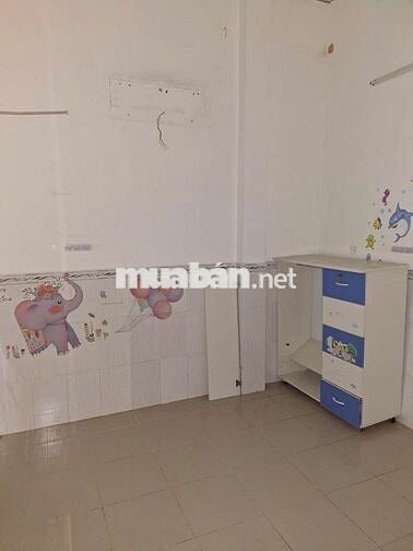 Nhà đường CHIẾN LƯỢC [4x13, 1 lầu, 4pn, 2toilet] 7,5tr/tháng
