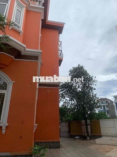 cho thuê siêu biệt thự, 600m2 đất, 2 lầu, KDC An Sương, Q12