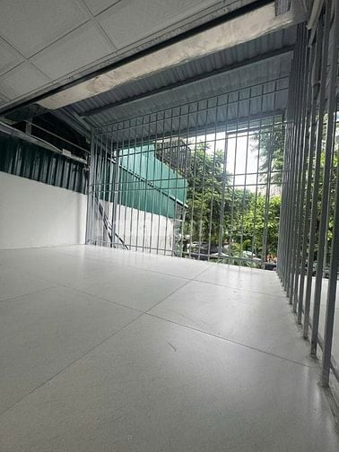 Cho thuê nhà riêng ngõ 75 Trần Quang Diệu, Đống Đa, Hà Nội