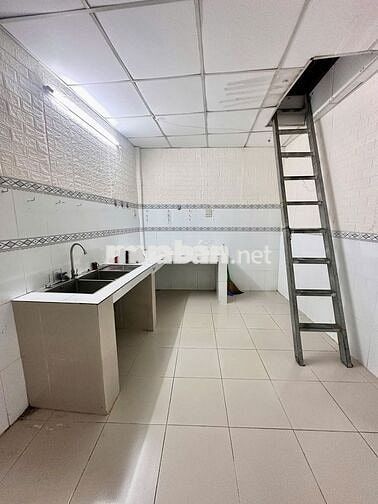 Nhà trệt 1PN hẻm đường Trần Hưng Đạo chỉ 4 triệu