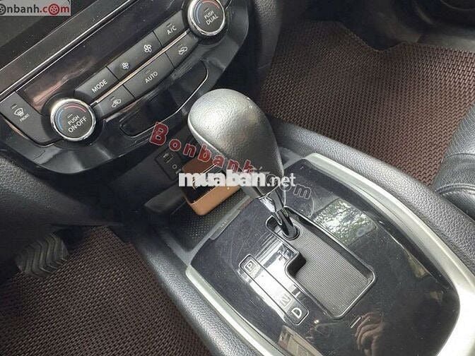 Nissan X-Trail 2.5 SV 4WD – 2016 – Màu trắng