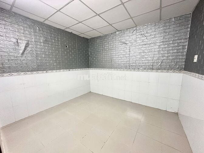 Nhà trệt 1PN hẻm đường Trần Hưng Đạo chỉ 4 triệu