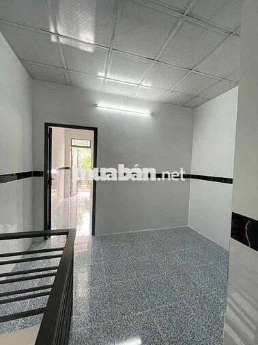 Nhà trệt lầu mới hẻm ô tô đường Huỳnh Cương