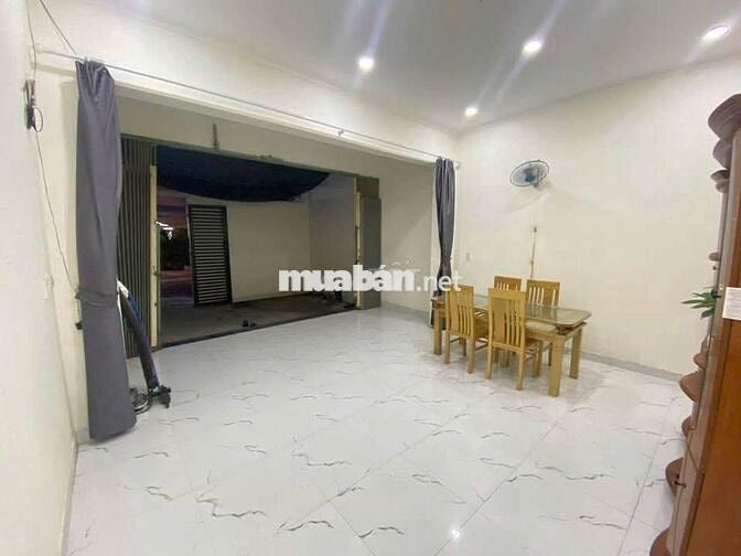 Bán gấp căn nhà cấp 4, SHR, 119,5m2, Xã Tân Phú Trung, Giá 850tr.