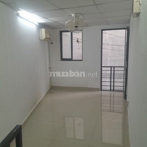 Nhà cho thuê nguyên căn, 1 lầu đúc, 1 trệt (3.2m X 10m), 5,8 triệu/thg