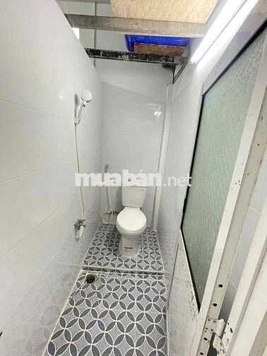 Nhà trệt lầu mới hẻm ô tô đường Huỳnh Cương