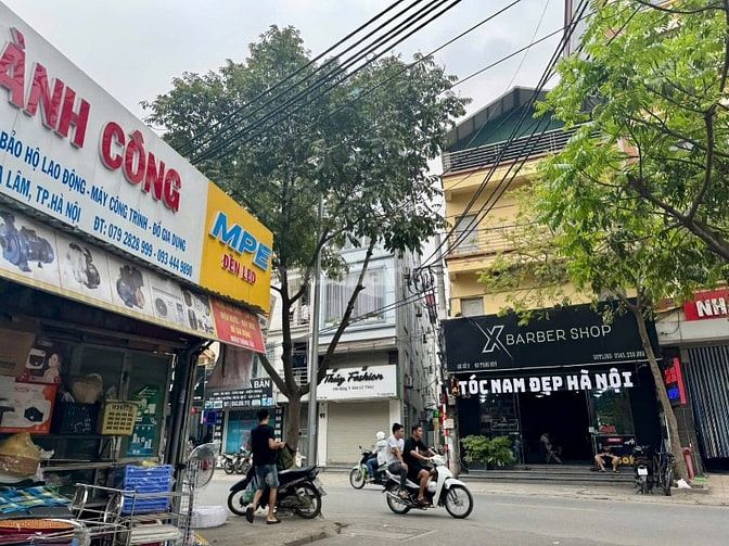 Dòng tiền 130tr/th - Trâu quỳ 6 tầng thang máy 220m2 mt 9m 2x tỷ