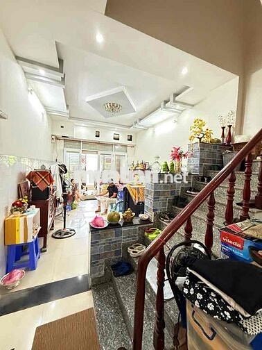 NHÀ MẶT TIỀN, NHÀ BÈ, 4 TẦNG, 64m2, 7.5T