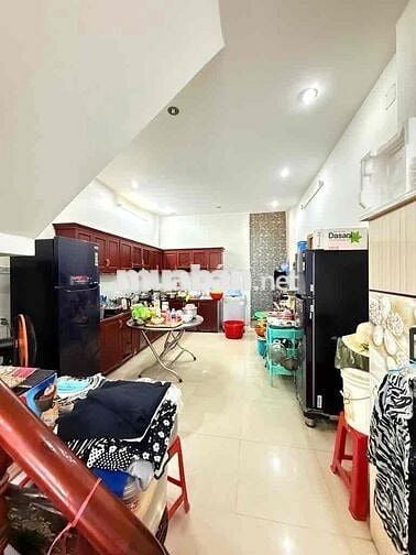 NHÀ MẶT TIỀN, NHÀ BÈ, 4 TẦNG, 64m2, 7.5T