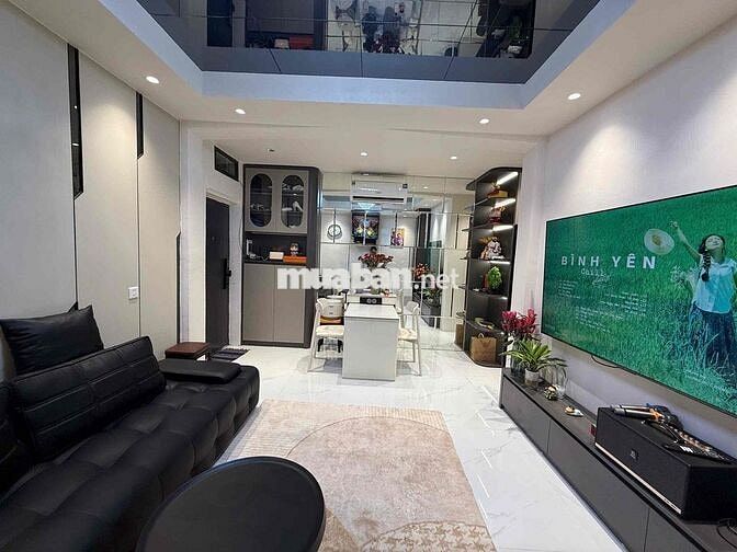 CĂN HỘ 2 NGỦ - NỘI THẤT CAO CẤP - CẠNH TRƯỜNG ĐẠI HỌC NGOẠI THƯƠNG