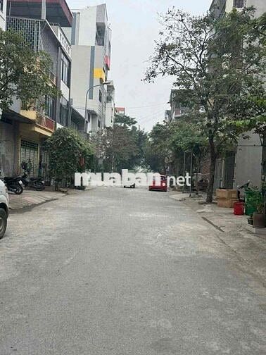 BÁN ĐẤT DỊCH VỤ KHU A YÊN NGHĨA - 50M - MT5- KHÔNG LỖI - hơn 10 tỷ