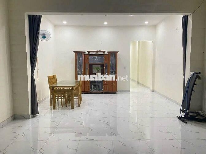 Bán gấp căn nhà cấp 4, SHR, 119,5m2, Xã Tân Phú Trung, Giá 850tr.