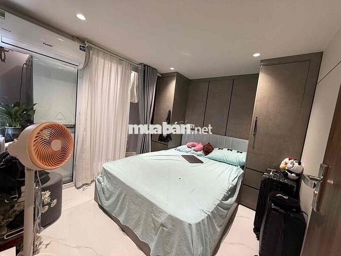 CĂN HỘ 2 NGỦ - NỘI THẤT CAO CẤP - CẠNH TRƯỜNG ĐẠI HỌC NGOẠI THƯƠNG