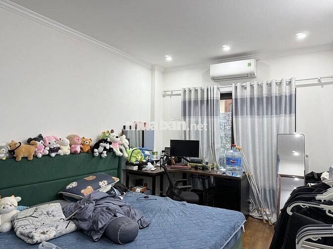 Anh Hữu đang cần bán nhà 44m , 4t  tại Phố Lụa, tiện ích tốt chỉ 8 tỷ