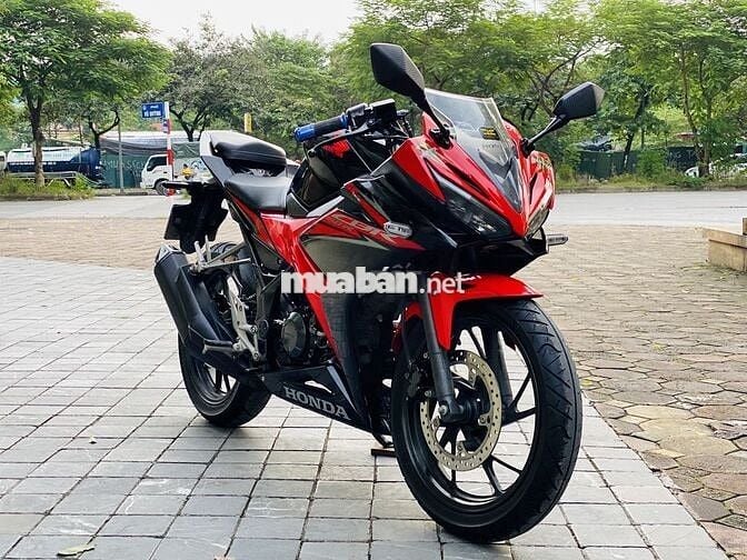 HONDA CBR 150 Bản 2 Mắt Màu HOTT Xe Máy ZIN 2018